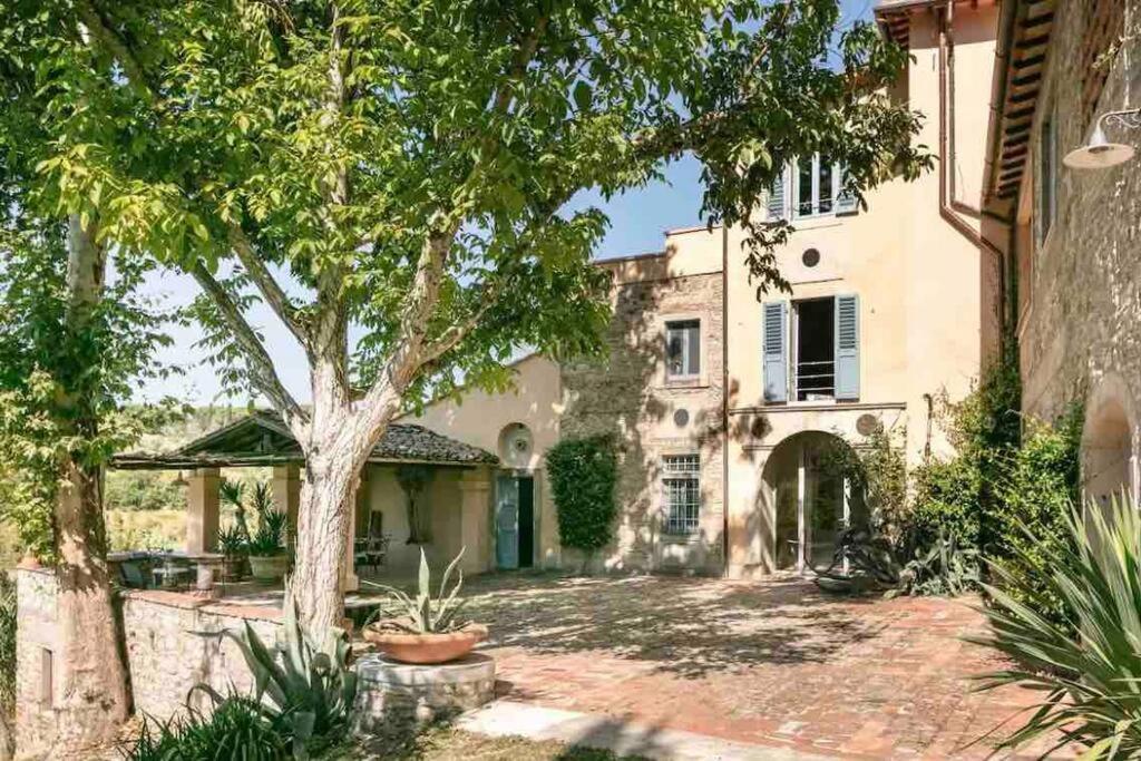 Holiday home Isola Del Pittore Fienile Di Storica Grassina